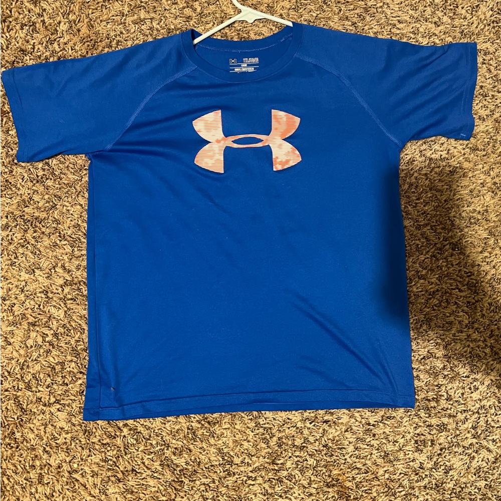 Size: Youth L Worn twice